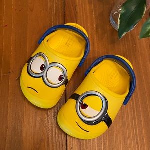Crocs Minions yellow Size 7